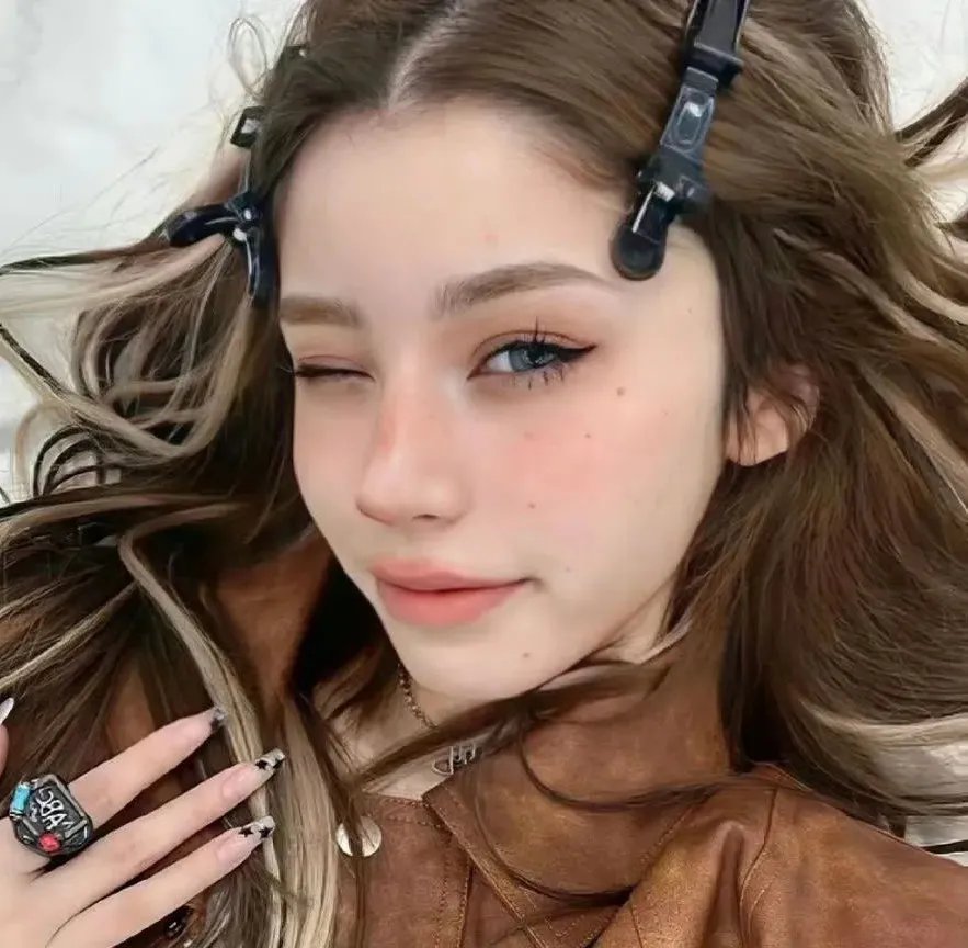 比悲伤更悲伤的故事